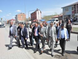 Tekin'den taziye ziyareti